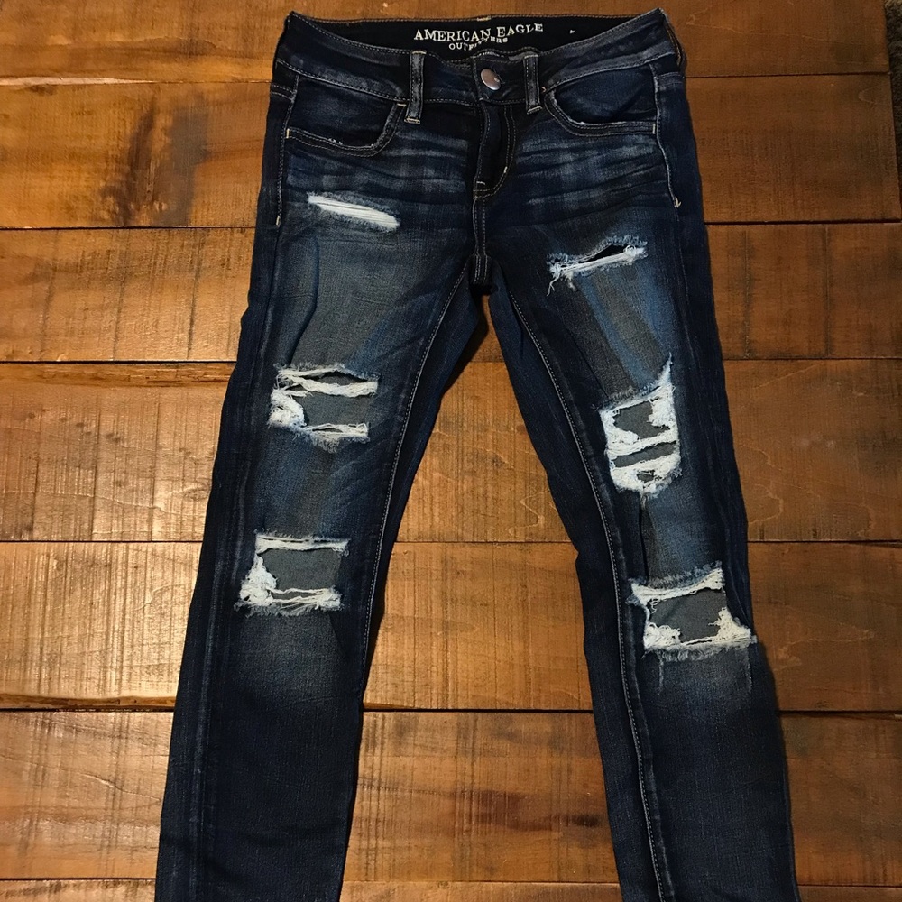 Low-rise dark wash jeggings